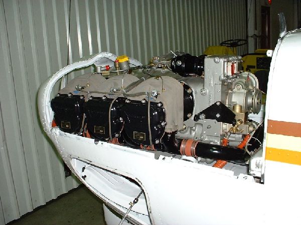 N122X-Engine-New-8.jpg (55283 bytes)